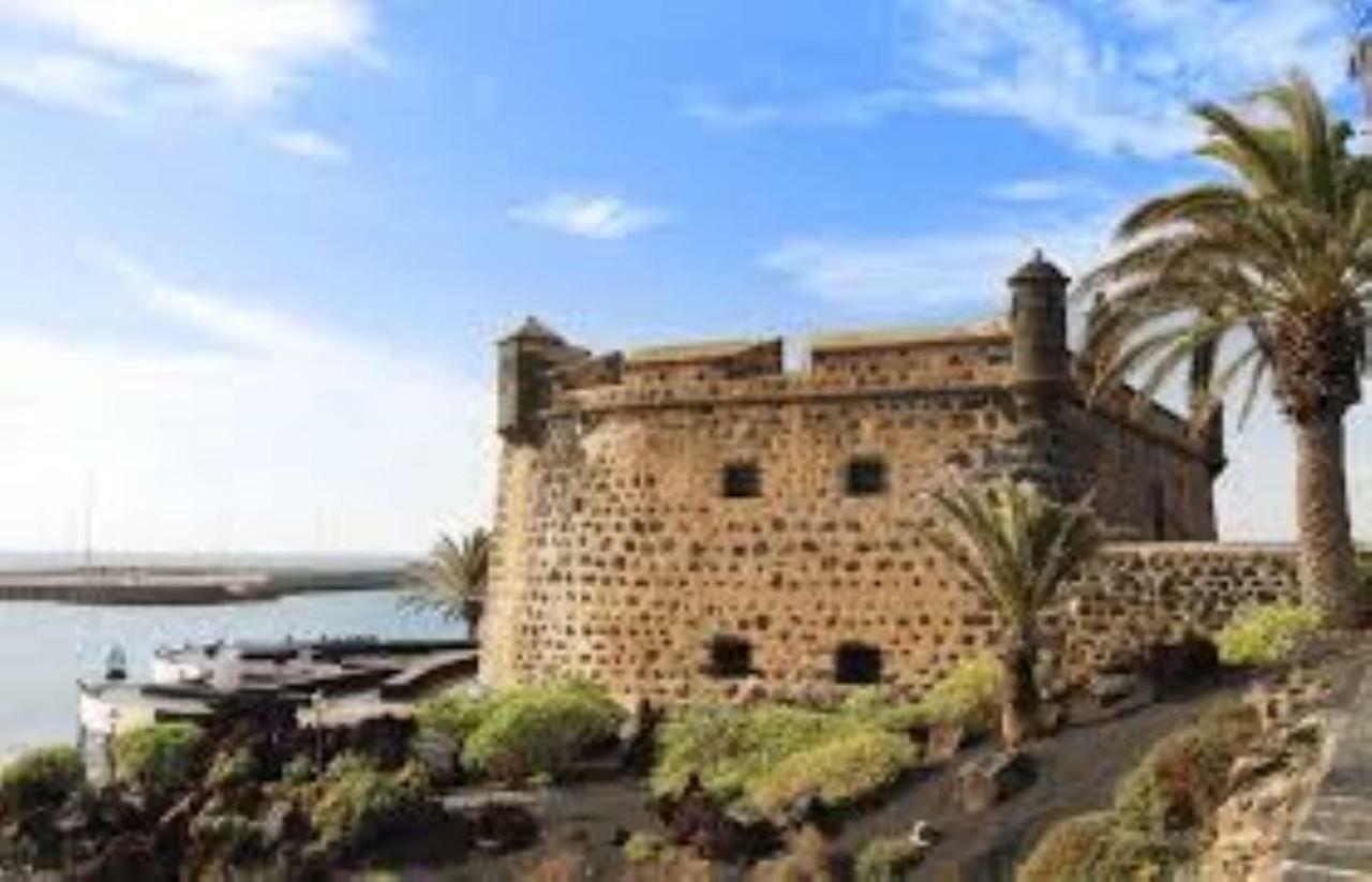 Piso Arrecife Centro A Apartment Luaran gambar